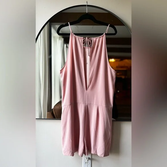 ARITZIA BABATON | Salvador romper | size 8 - Picture 4 of 8